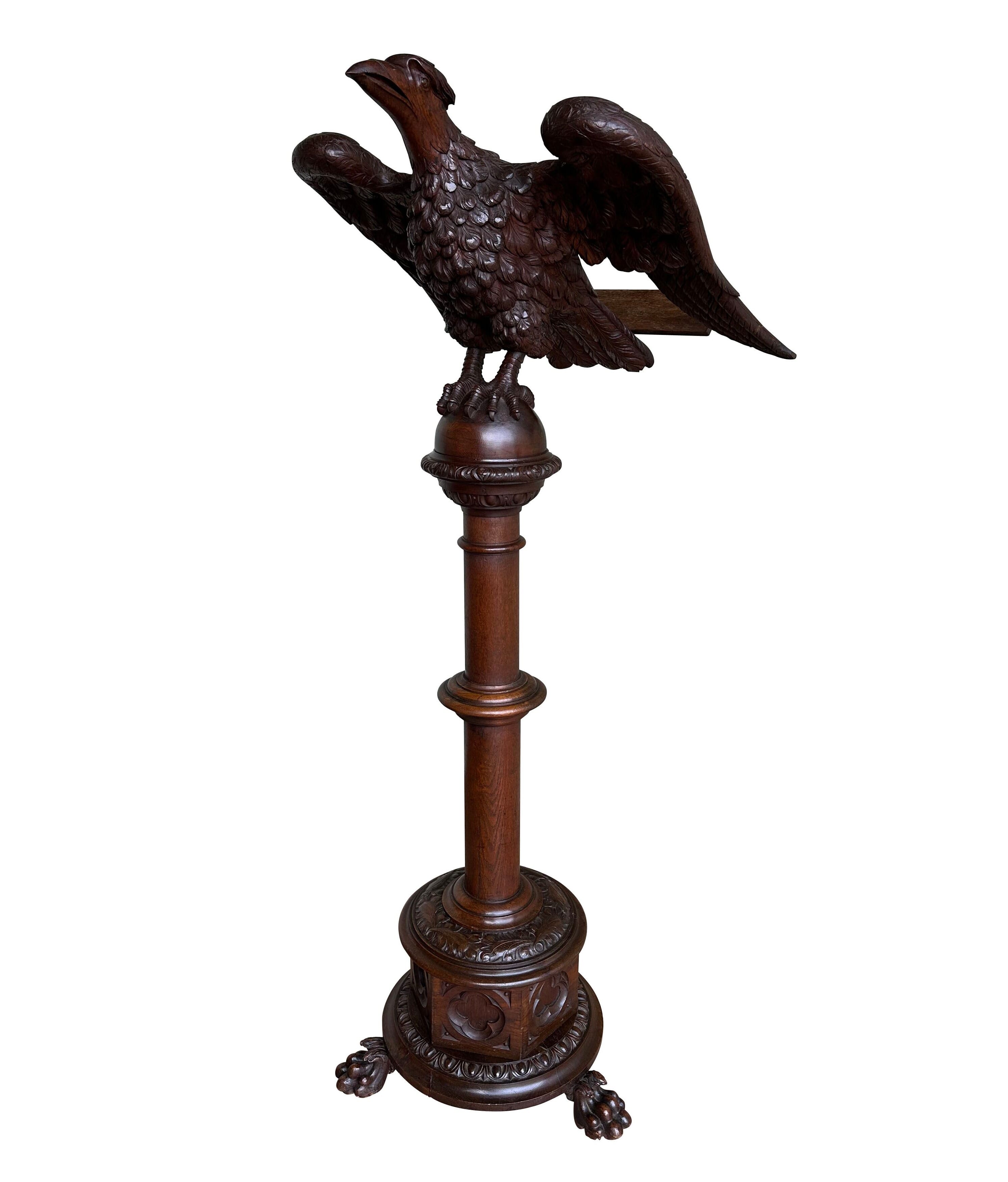 Carved Antique Church Oak Eagle Lectern On Lion Paws - 10621