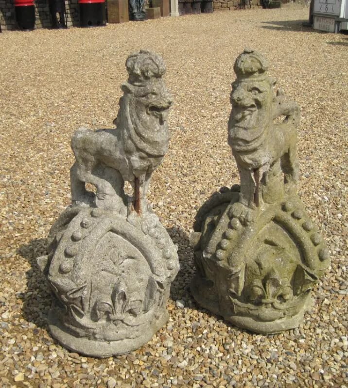 Pair of Victorian Antique Armourial Lion Gate Finials - 4228