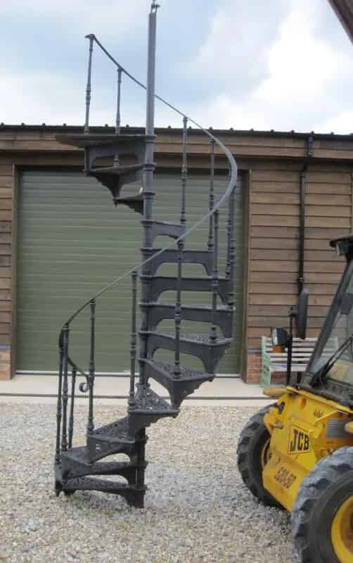 Cast Iron Spiral Staircase With 2 Landing Rails