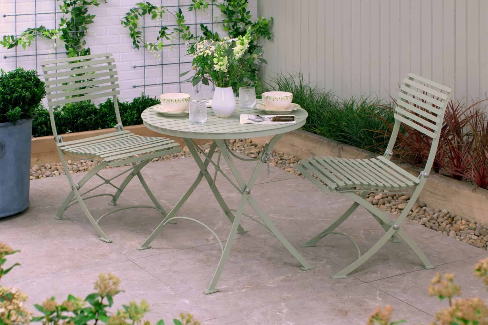 Darsham Bistro Lichen Green Table Set + 2 Chairs Design B