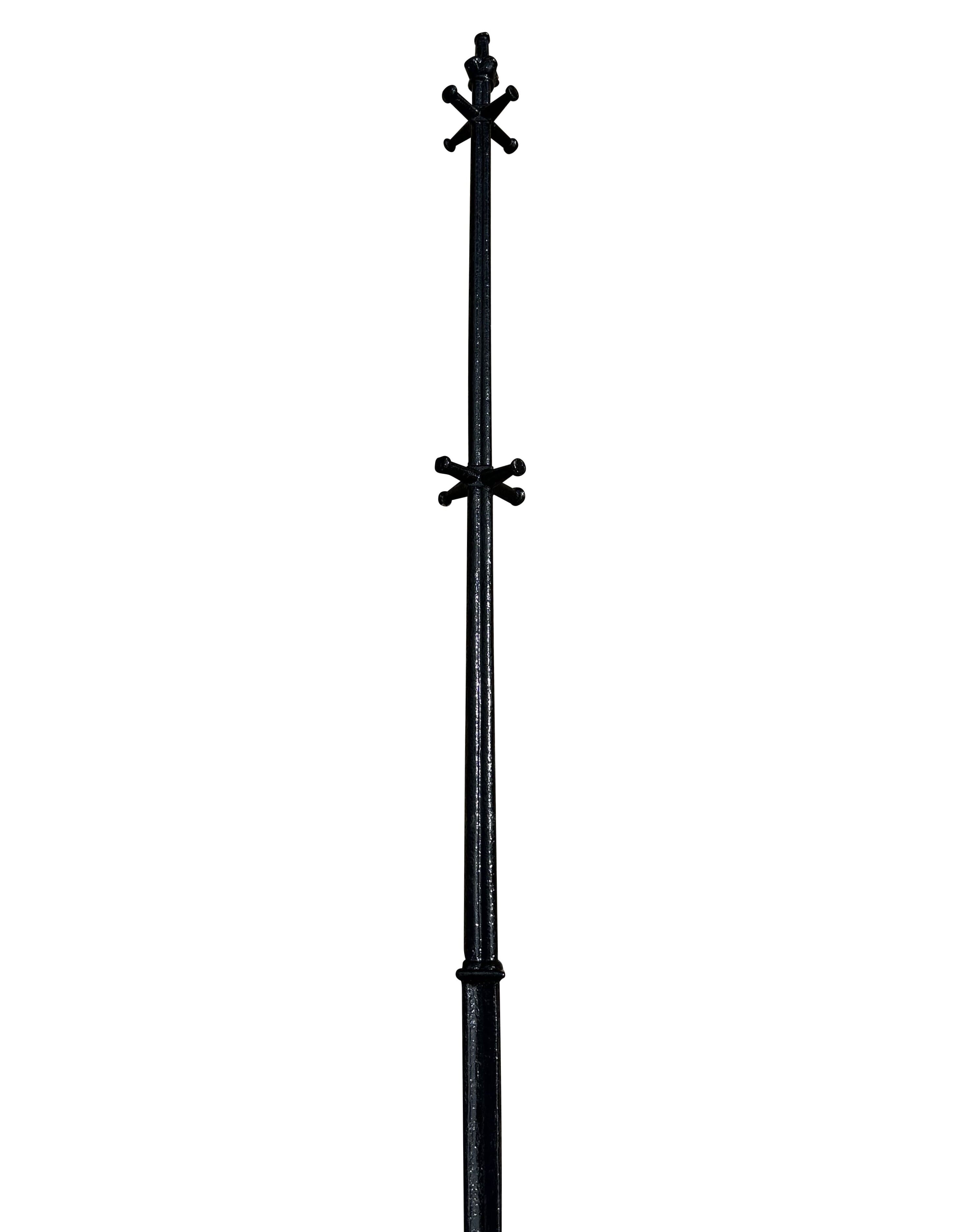 Victorian Cast Iron Outdoor Washing Line Pole - 10822B