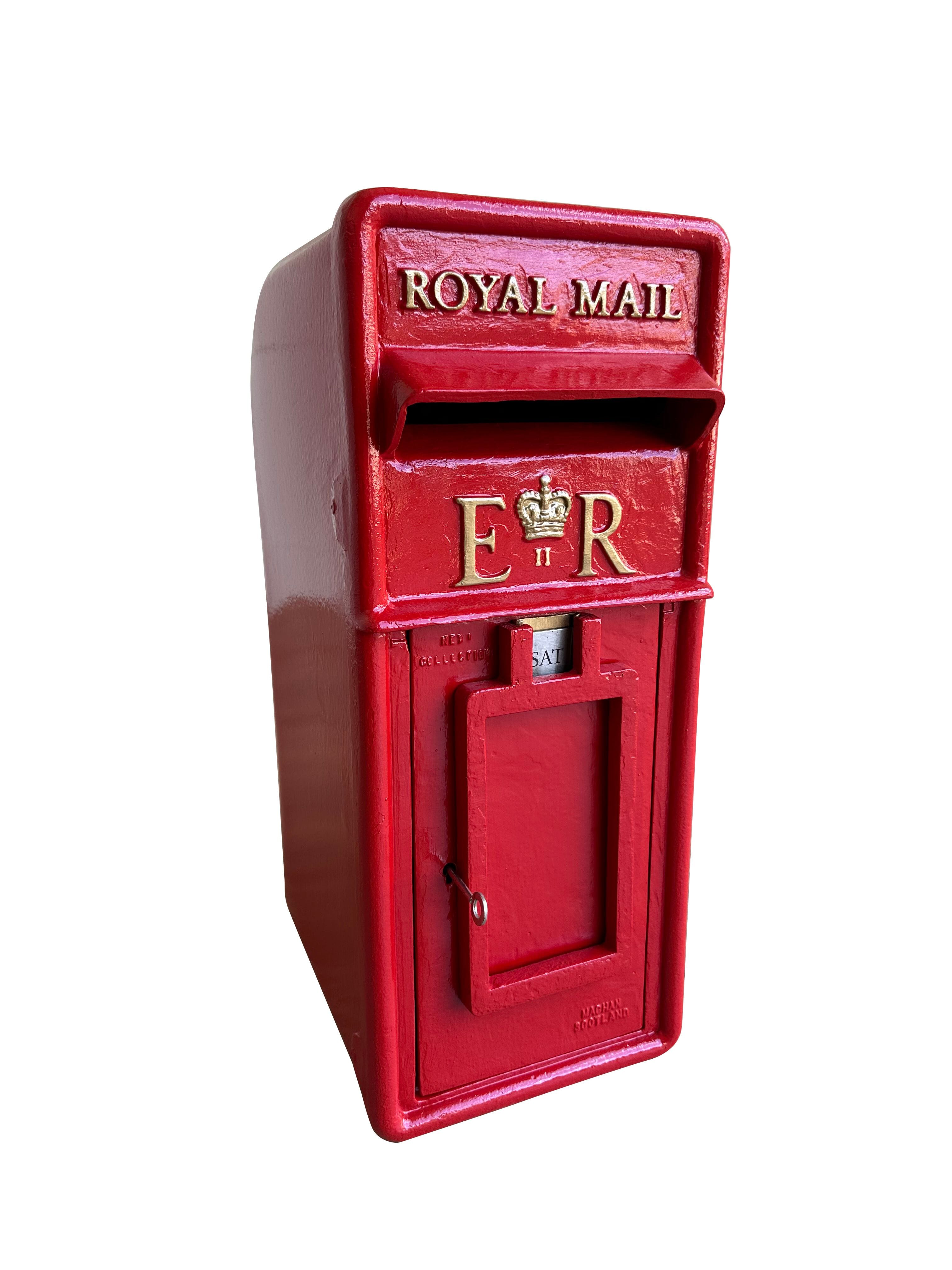 Post Office Royal Mail ER II Pole Mounted Post Box - 9854