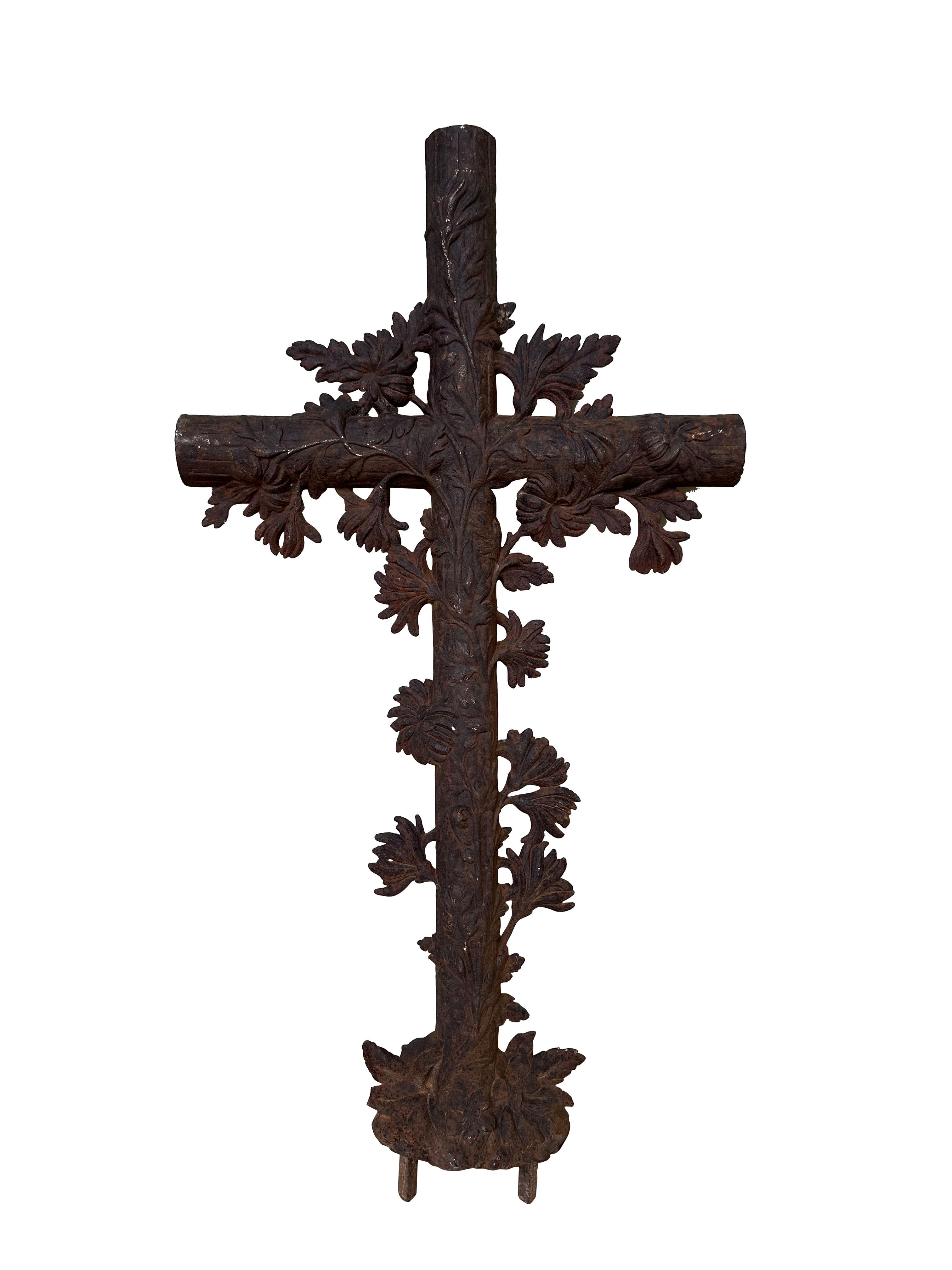 Antique Reclaimed French Iron Garden Crucifix Cross - 10859