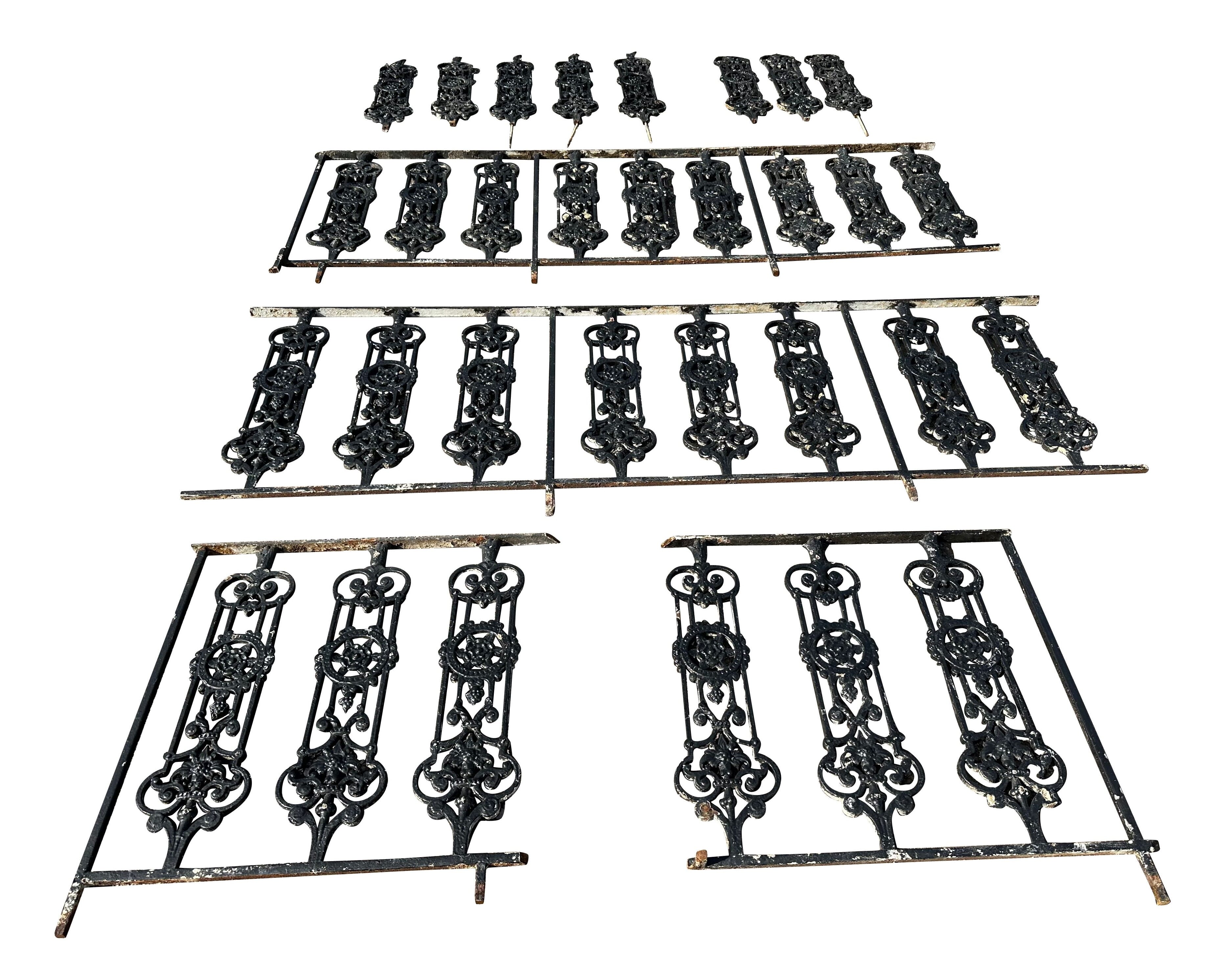 Job Lot Of Cast Iron Garden Balustrades / Balcony Railing - 10874