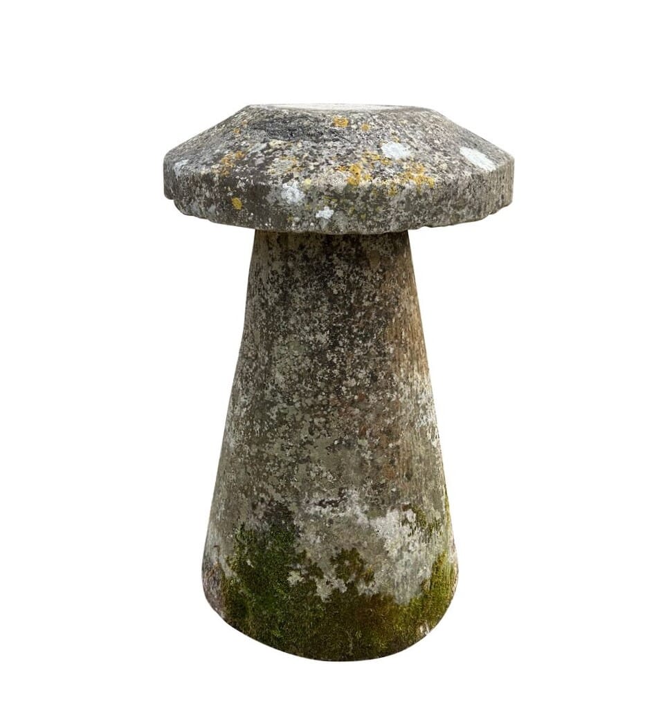 Garden Reclaimed Original Carved Staddle Stone - 10899A