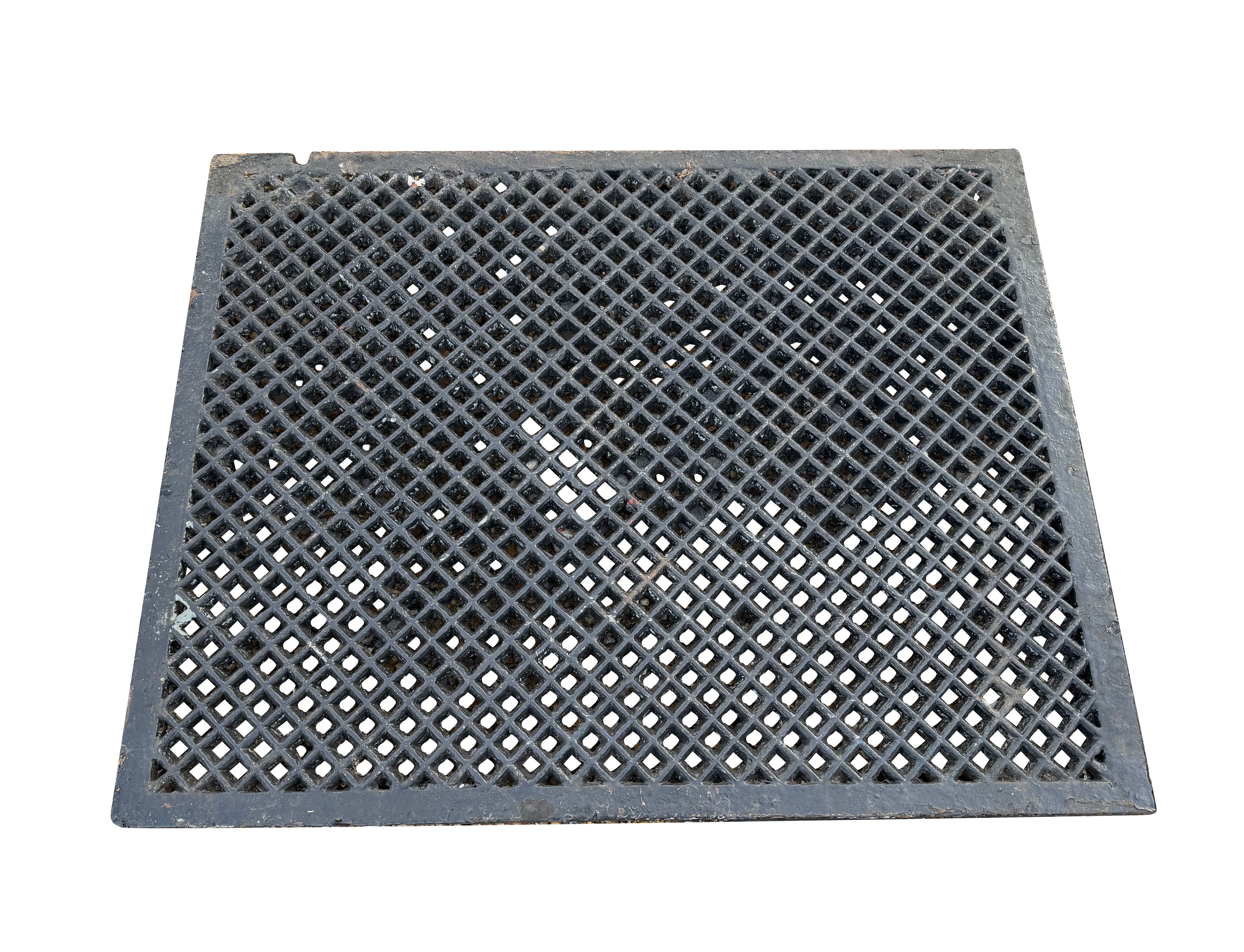 Salvaged Old Cast Iron Landing Plate Or Floor Grille - 10909D