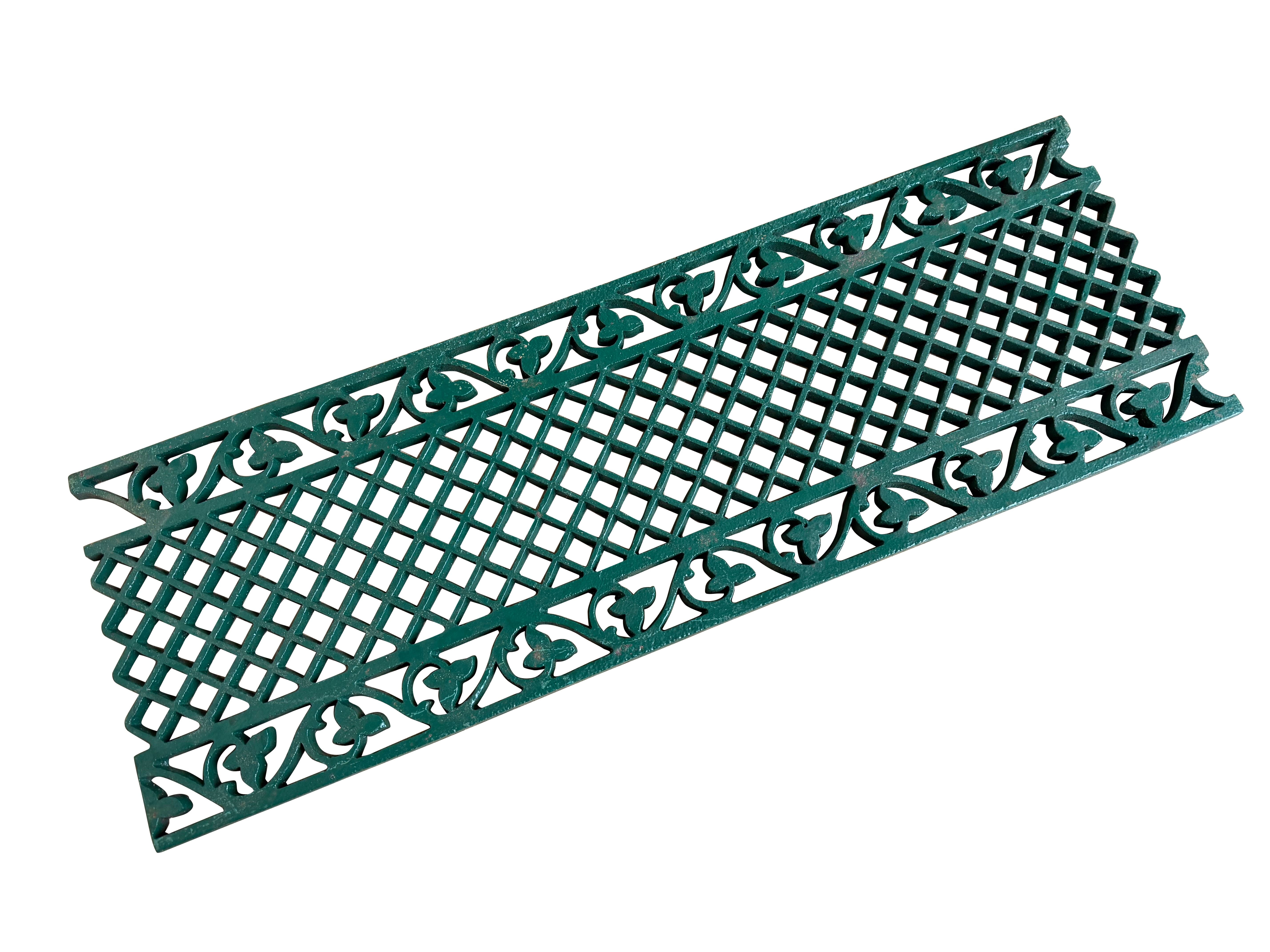 Green Victorian Ornate Cast Iron Floor Grille / Grid - 10978