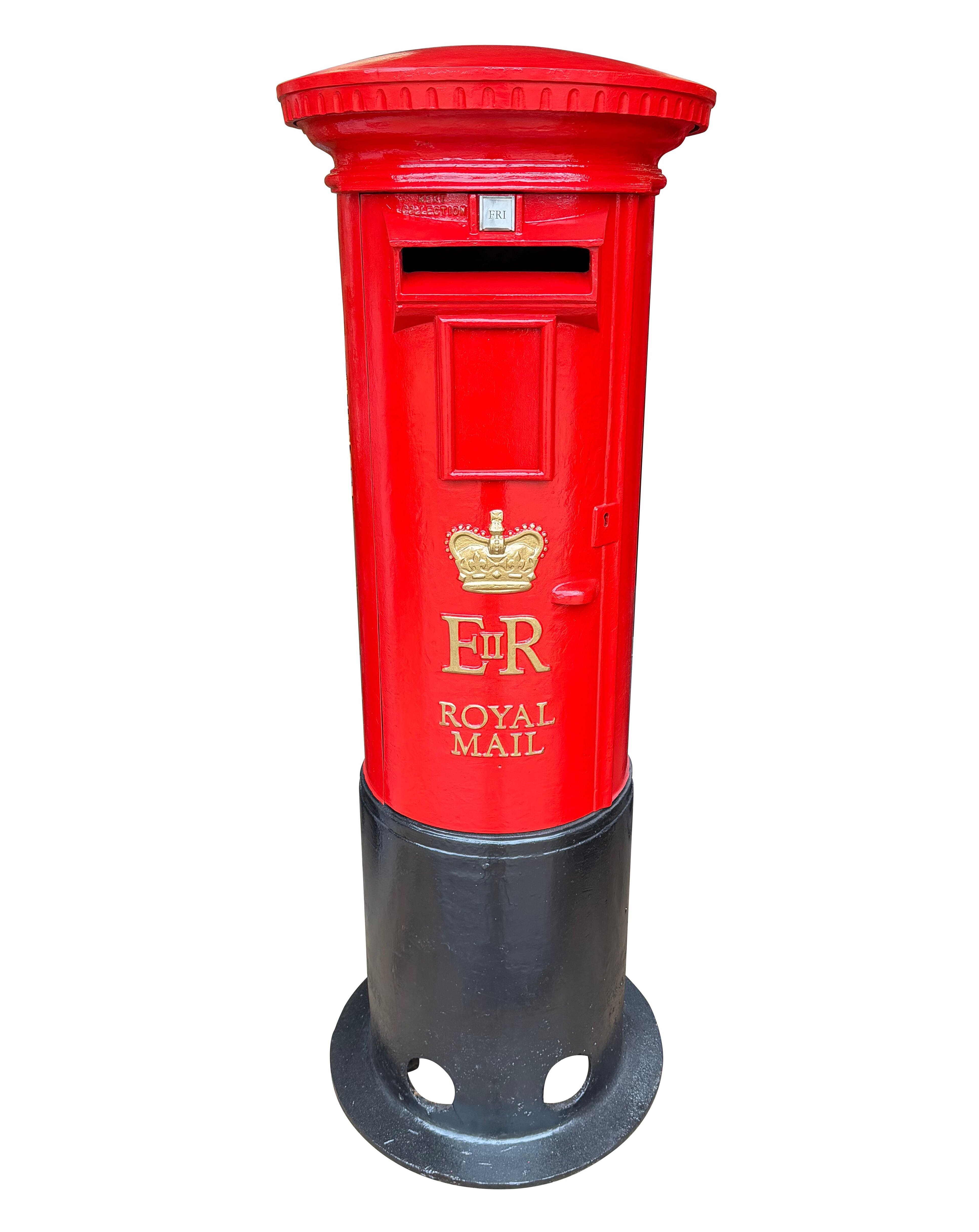 Post Office Cast Iron Genuine Reclaimed ER II Pillar Box - 9752