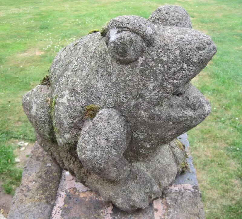 A Hand Carved Solid Stone Garden Antique Frog - 4831