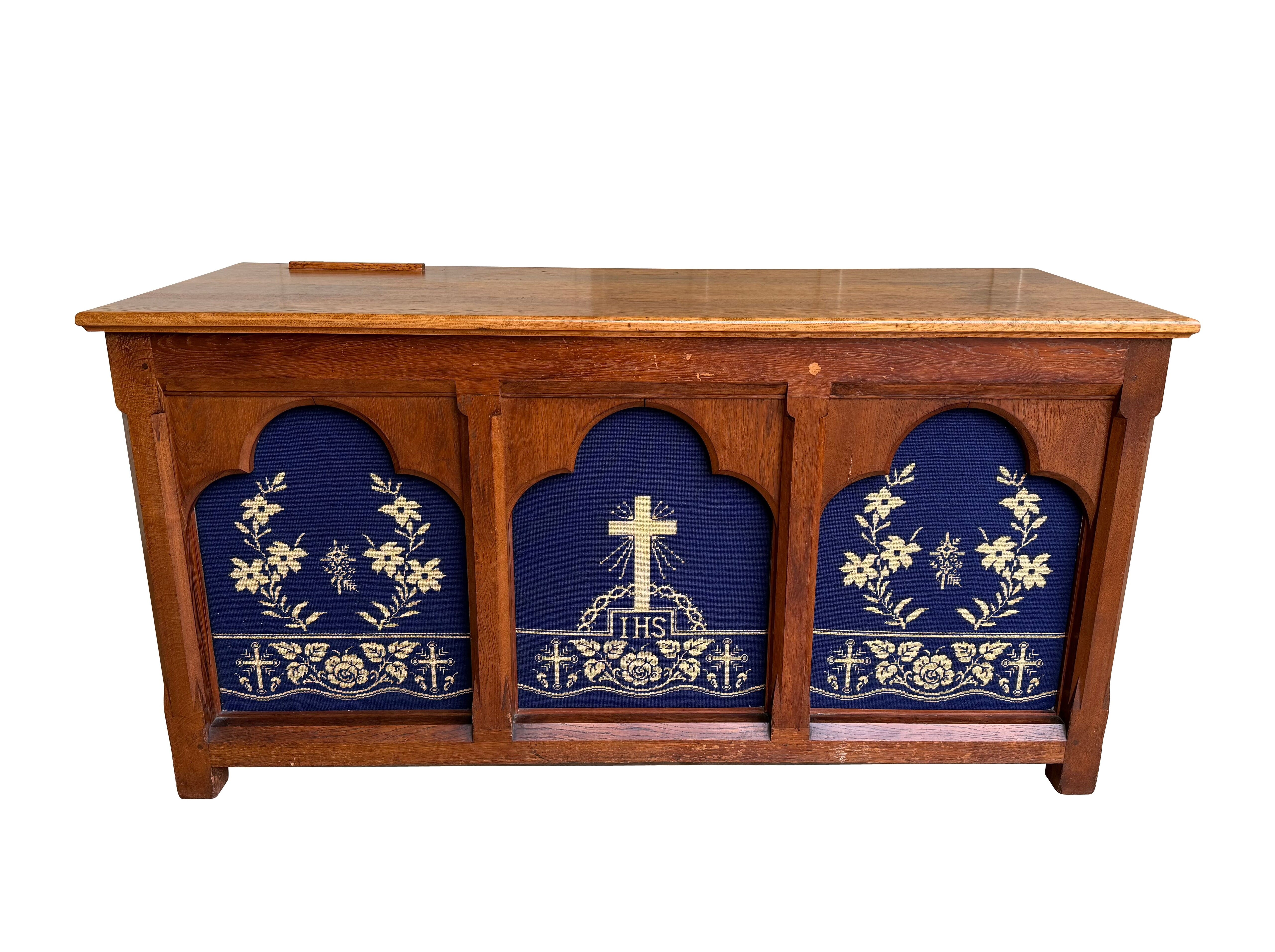 Antique Reclaimed Oak Gothic Church Altar Table - 11007