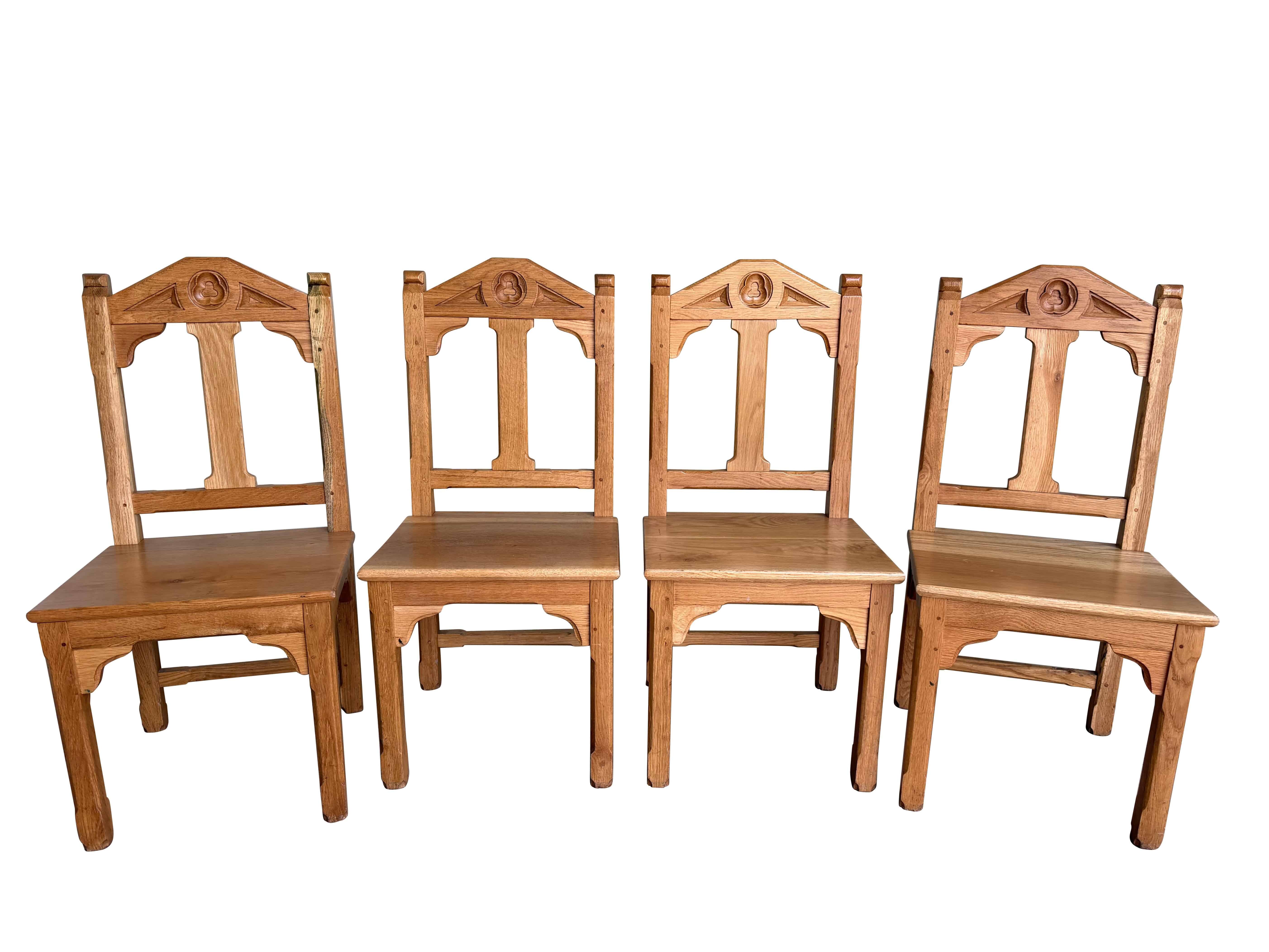 Set of 4 Worcester Cathedral Style Gothic Oak Chair