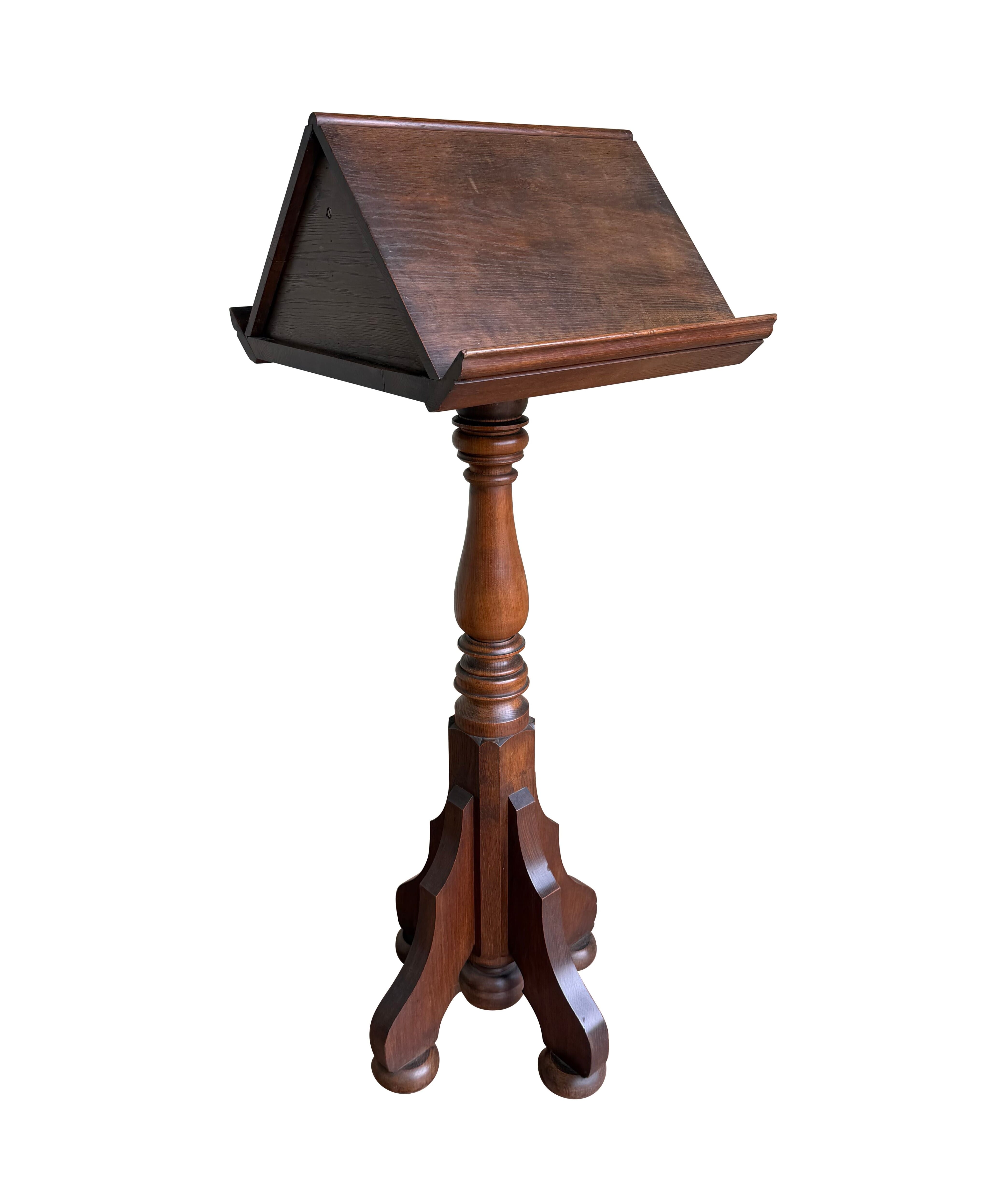 Reclaimed Double Sided Church Oak Lectern - 11085