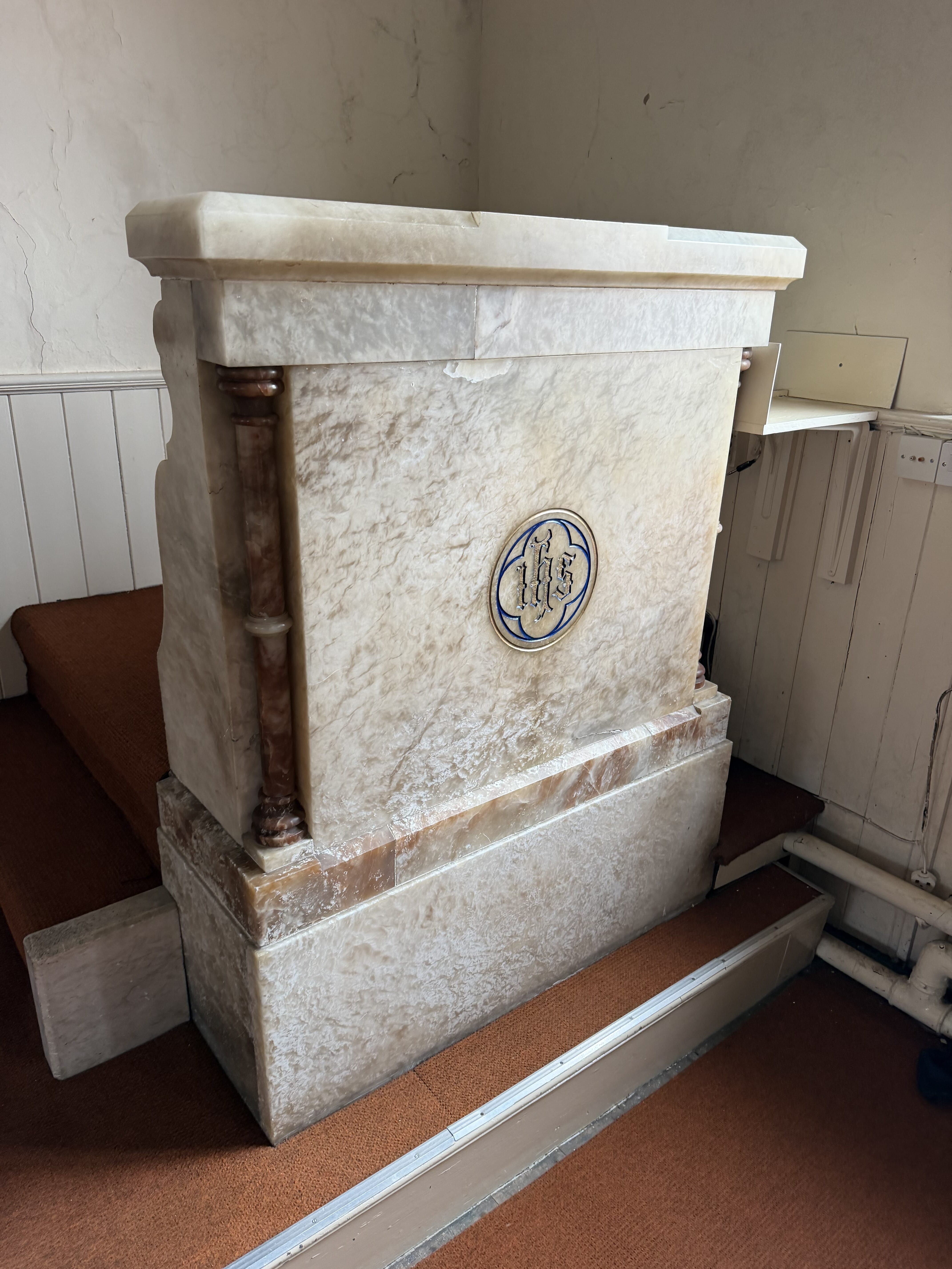 Original Carved Alabaster Reclaimed Church Pulpit - 11182
