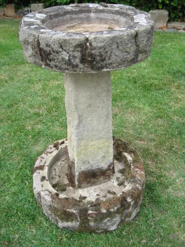 Vintage Stone Garden Birdbath - 4994