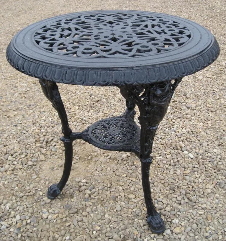A Vintage Reclaimed Cast Iron Garden Round Table - 4967