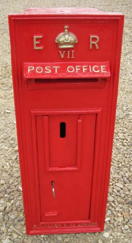 Red Royal Mail Edward 7th Wall Mounted Post Box - 4419