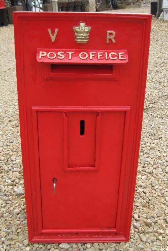 Red Royal Mail Antique Victorian VR Wall Mounted Post Box - 4415