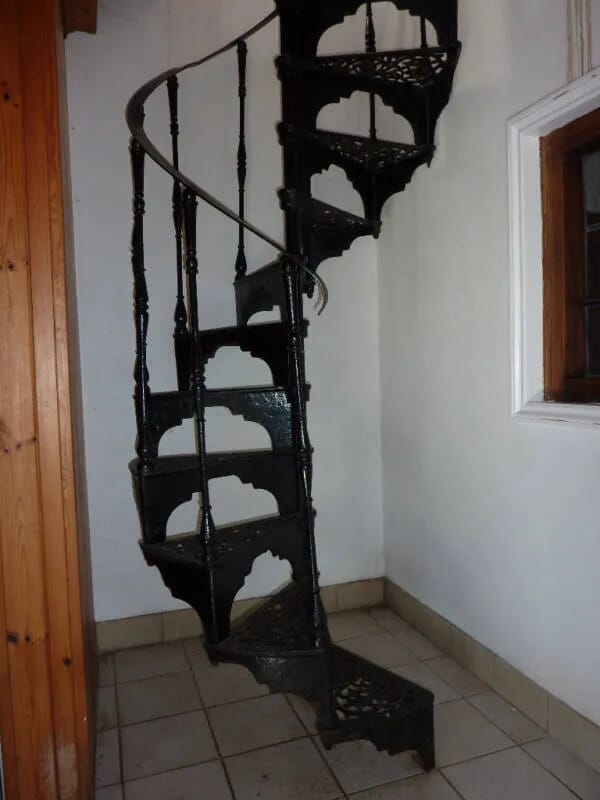 Antique Cast Iron 13 Steps Spiral Staircase with Landing Rail - 4987