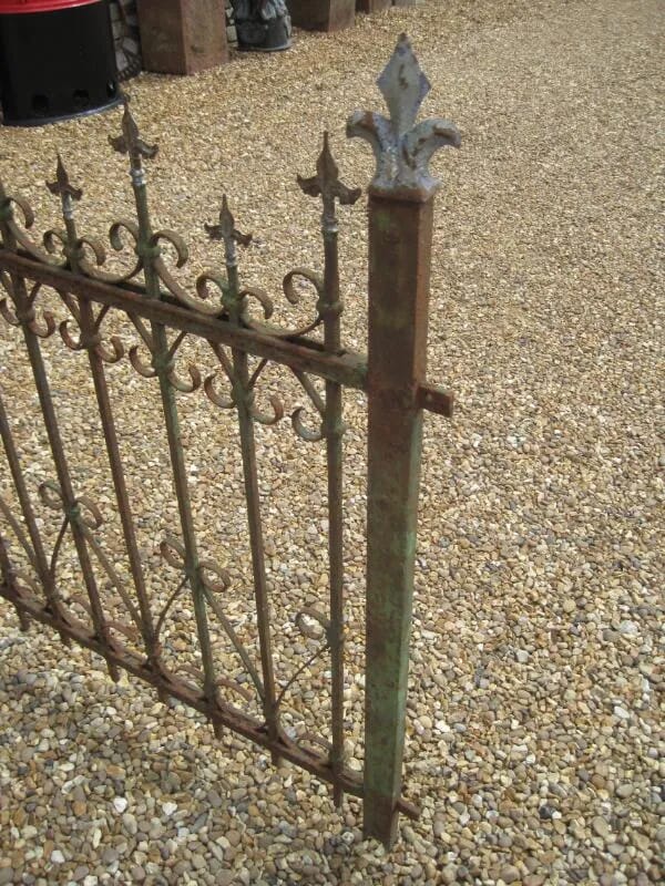 Run of Antique Reclaimed Wrought & Cast Iron Railings - 5061