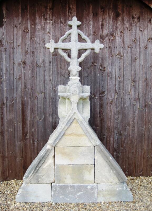 Antique Hand Carved Cotswold Stone Church Cross - 4985