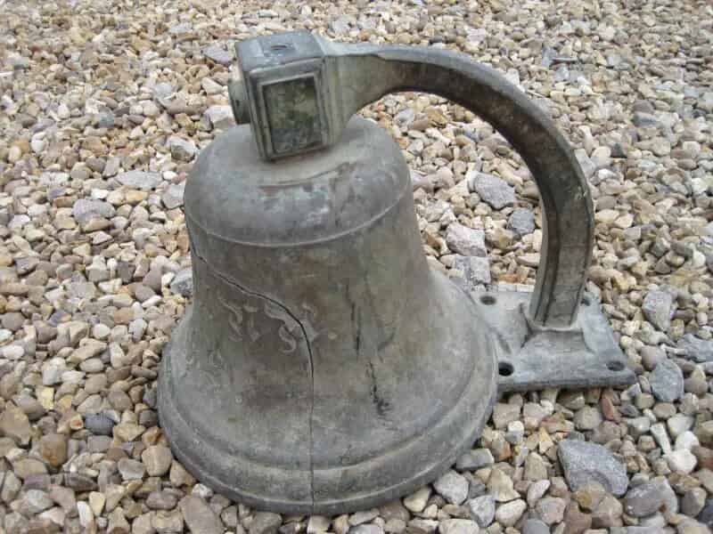 Cracked/Damaged Antique Bronze Bell