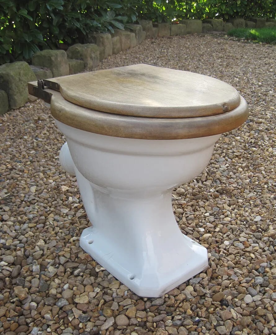Antique WC Toilet Pan with Seat - 5071A