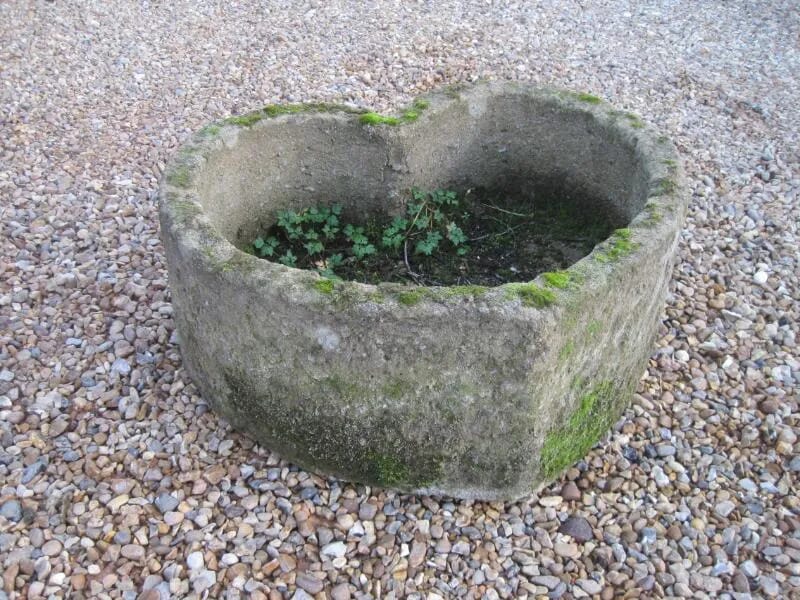 An Antique Heart Shaped Garden Trough - 5341