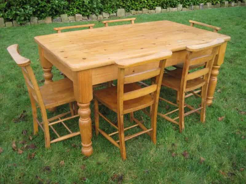 Solid Pine Farmhouse Table and 6 Chairs