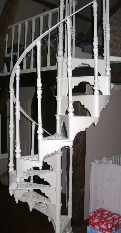 Reclaimed White Cast Iron Internal Spiral Staircase - 5355