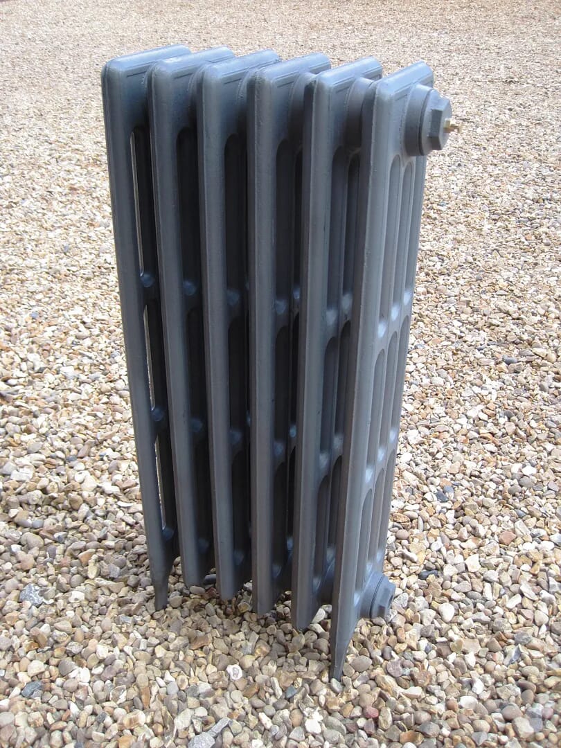 Victorian 4 Column Cast Iron Radiator by Carron  - Vic810/6pf