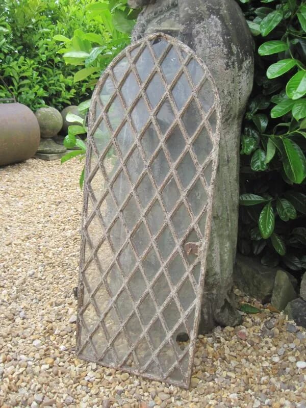 Solid Cast Iron Gothic Arched Window Frame - 5583A