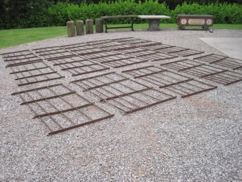 Antique Victorian Reclaimed Wrought Iron Estate Railings - 5451A