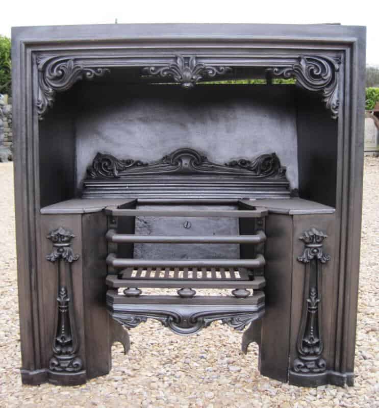 A Antique Georgian Cast Iron Hob Grate