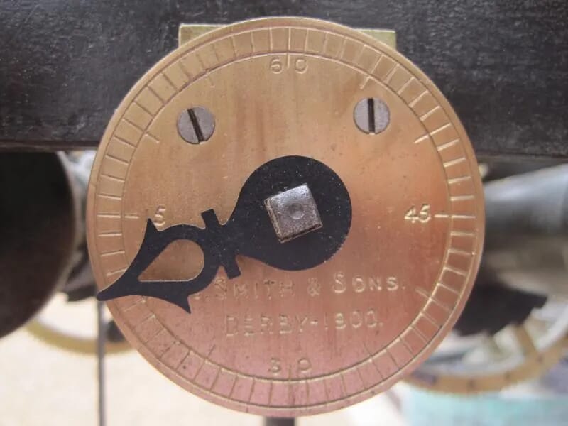 Cast Iron Turret Clock Movement Circa 1900 - 5663
