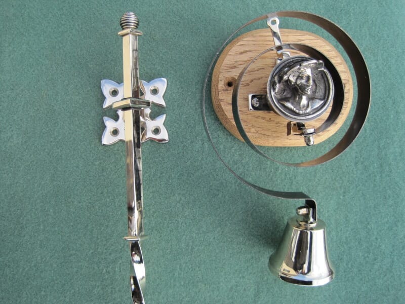 Lichfield Butlers Bell Pull and Bell with Lady Design - bplianbpinnl