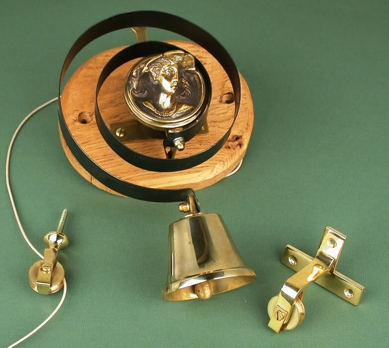 Oak Mounted Antique Brass Servants Bell Fitting  - bpinabf