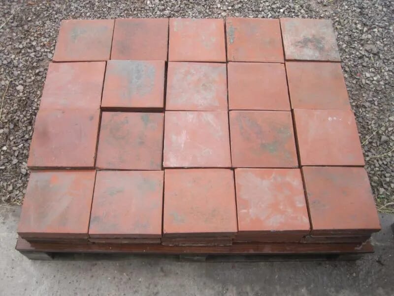 Pallet of over 400 Victorian Quarry Floor Tiles - 5763