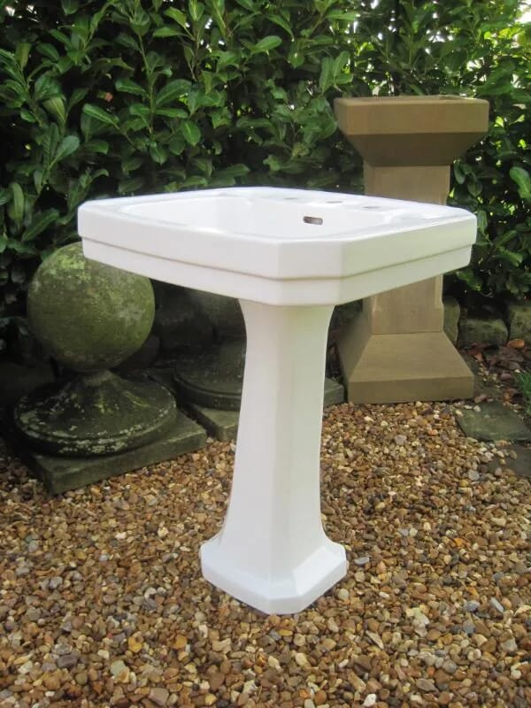 Reclaimed Bathroom Sink on a Pedestal Base - 5814