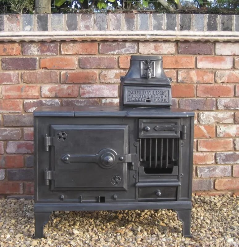 Antique Cast Iron Reclaimed Kitchen Range or Stove - 5781