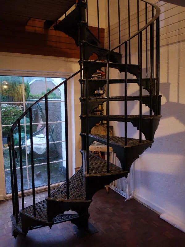 Antique Reclaimed Cast Iron Spiral Staircase 14 Steps - 5813