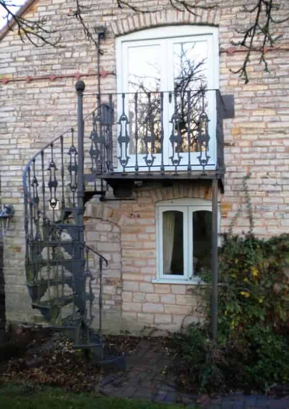 Antique Cast Iron Spiral Staircase with Balcony