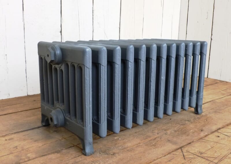 Victorian 9 Column Radiator - Vic330/12pf