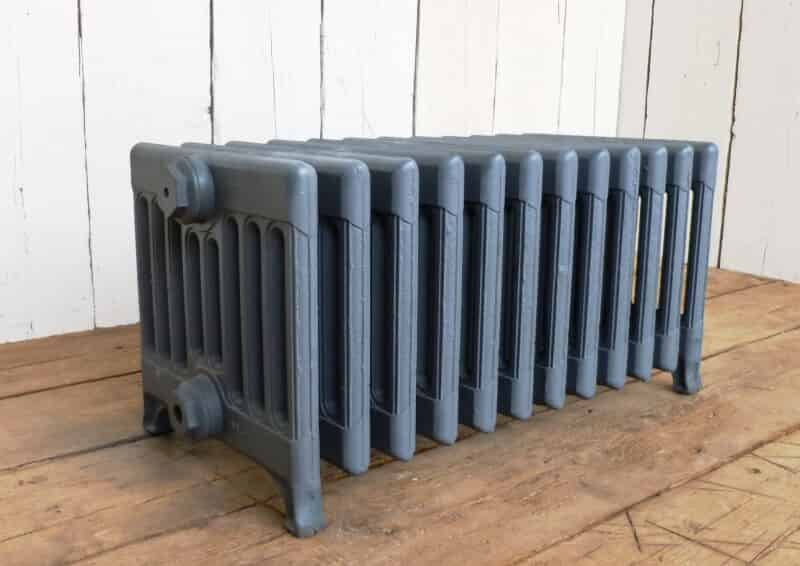 Victorian 9 Column Radiator - 330mm Tall x 672mm Long x 330mm Deep