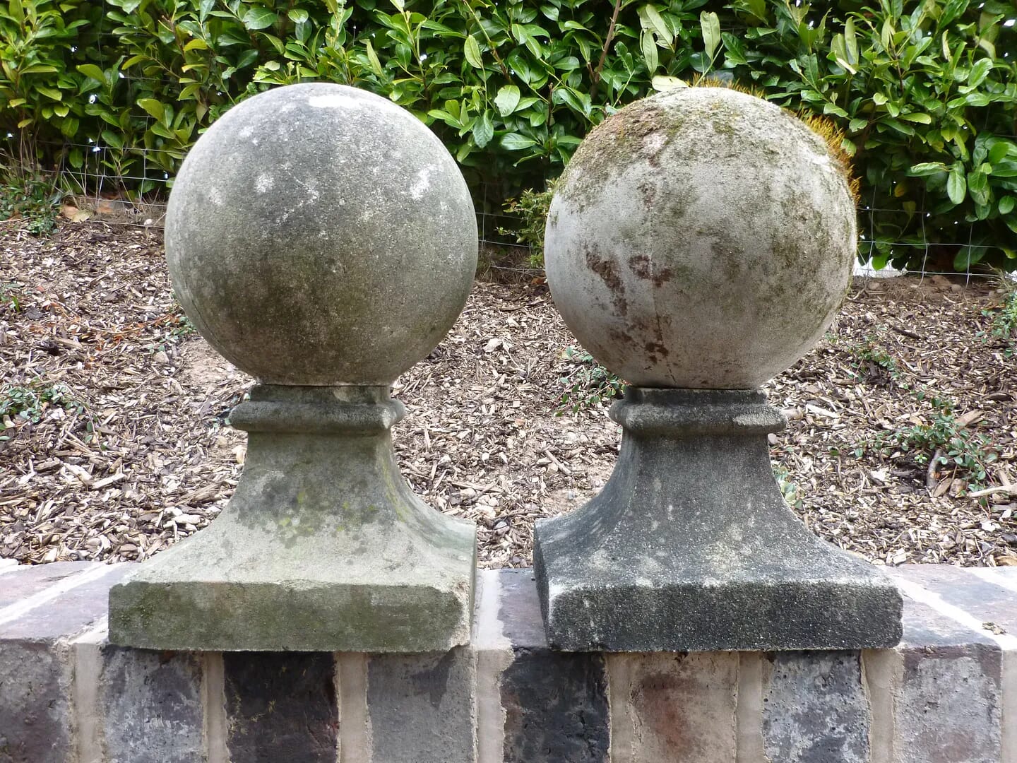 Pair of Vintage Stone Gate Ball Pier Finials - 5955
