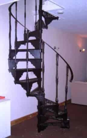 There are 13 steps and 12 spindles, the bottom step does not have a spindle on this staircase