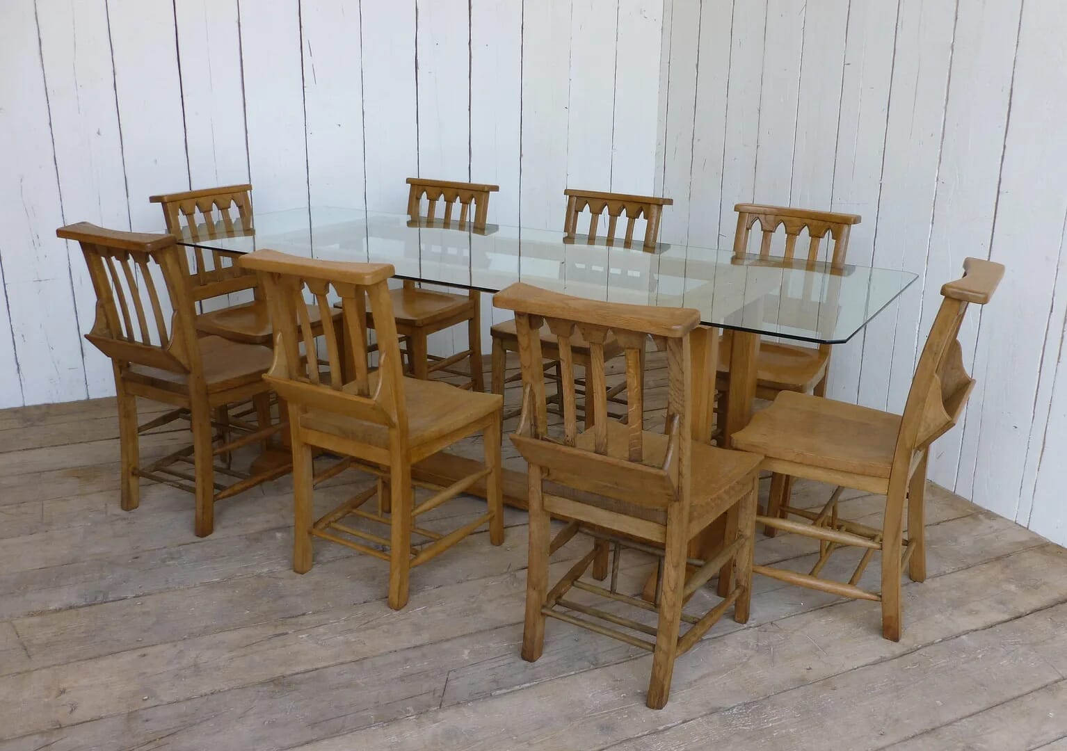 Solid Oak Antique Dining Table and 8 Chairs - 6015