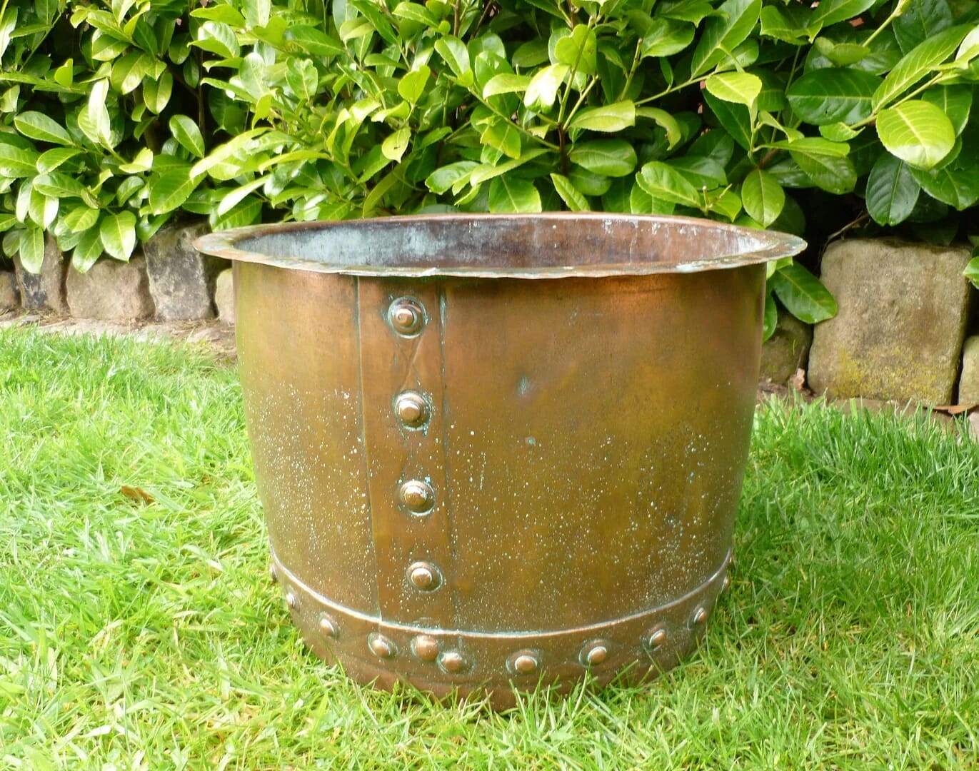 Victorian Outdoor Riveted Copper Garden Planter / Pot - 6048