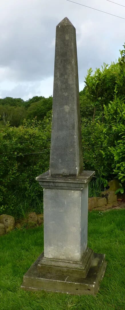 Vintage Garden Obelisk - 6172