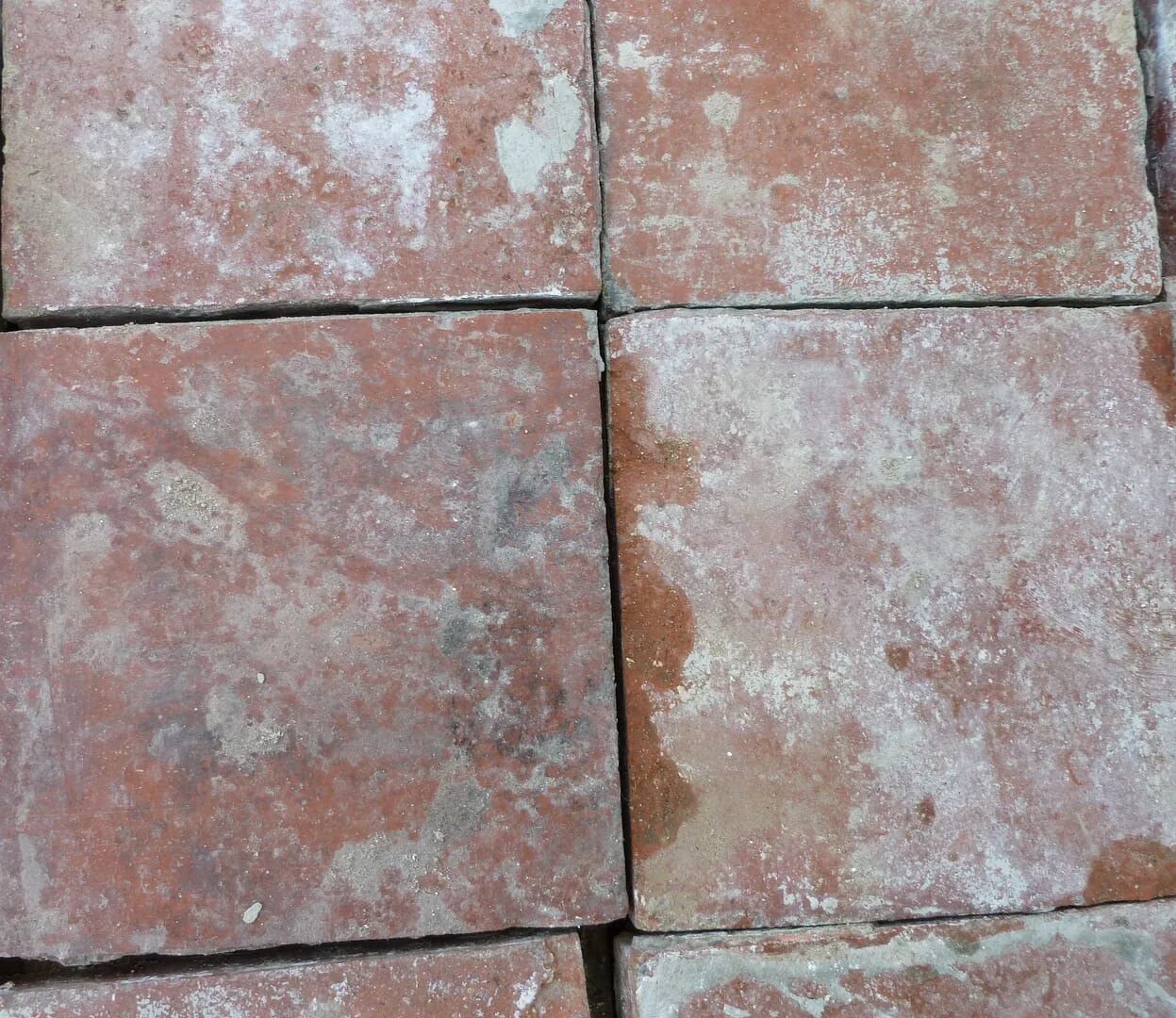 Pallet of 240 Victorian Quarry Floor Tiles - 6240