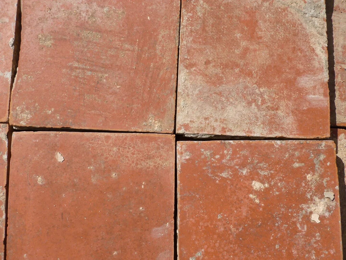 Pallet of 325 Victorian Quarry Floor Tiles - 6242